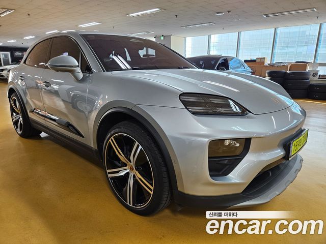 Porsche Macan EV Base 4 2025 — фото 2