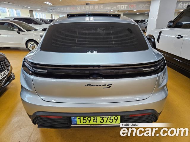 Porsche Macan EV Base 4 2025 — фото 4