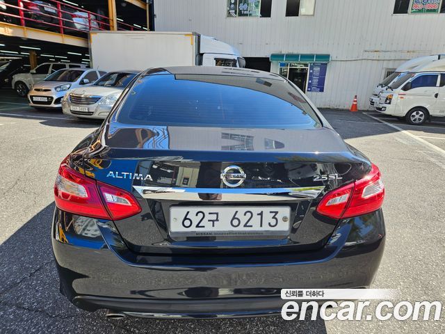 Nissan Altima 2.5 Smart L33 2017 — фото 5