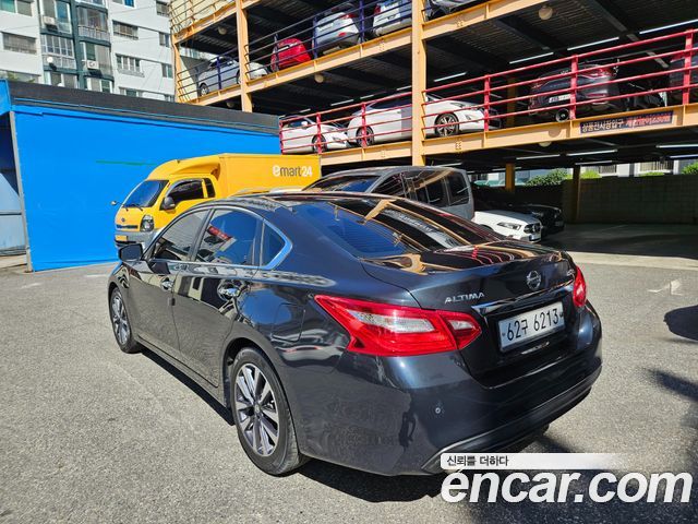 Nissan Altima 2.5 Smart L33 2017 — фото 6