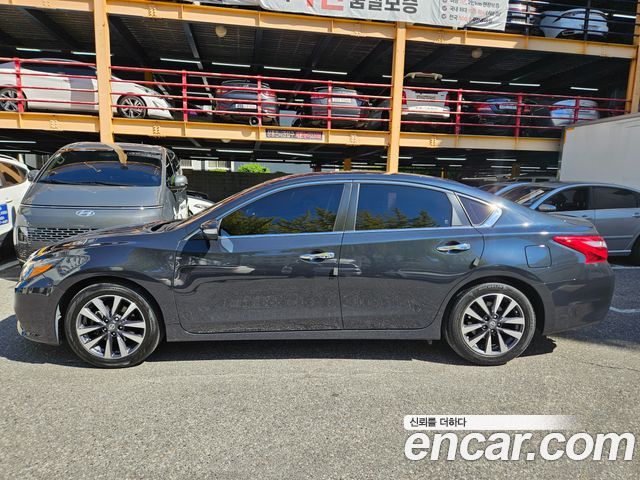 Nissan Altima 2.5 Smart L33 2017 — фото 8