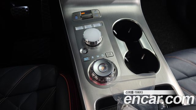 Genesis GV70 2.5T Gasoline AWD 2025 — фото 9