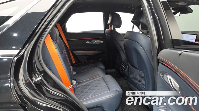 Genesis GV70 2.5T Gasoline AWD 2025 — фото 11