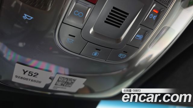 Genesis GV70 2.5T Gasoline AWD 2025 — фото 15