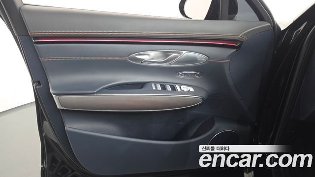 Genesis GV70 2.5T Gasoline AWD 2025 — фото 24