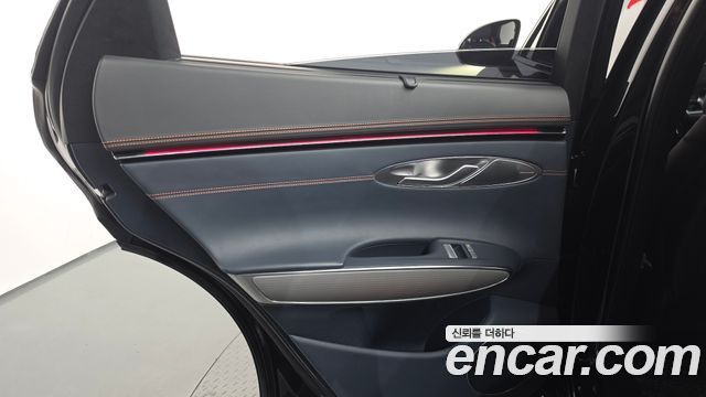 Genesis GV70 2.5T Gasoline AWD 2025 — фото 25