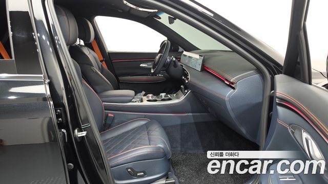 Genesis GV70 2.5T Gasoline AWD 2025 — фото 26