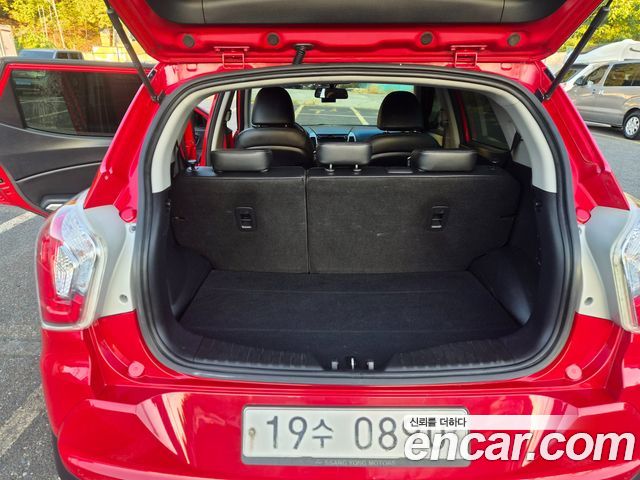 KG Mobility (SsangYong) Tivoli Diesel VX 2WD 2016 — фото 7
