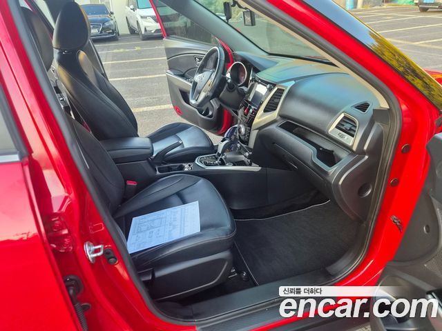 KG Mobility (SsangYong) Tivoli Diesel VX 2WD 2016 — фото 9
