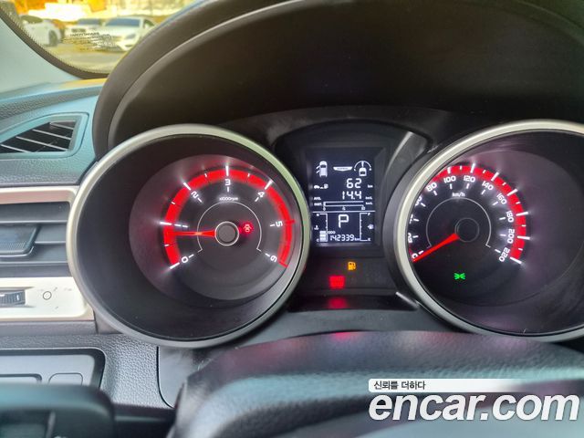 KG Mobility (SsangYong) Tivoli Diesel VX 2WD 2016 — фото 10