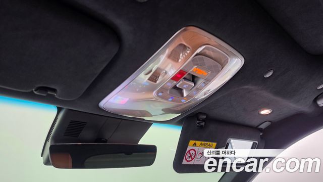 Genesis GV70 2.5T Gasoline AWD 2025 — фото 18