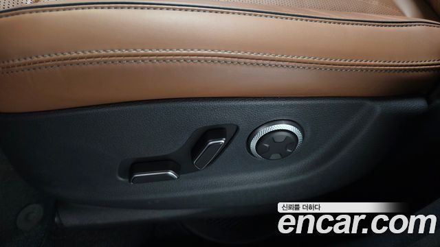 Genesis GV70 2.5T Gasoline AWD 2025 — фото 31