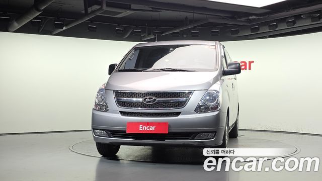 Hyundai Grand Starex 3-Seater VAN CVX Luxury 2014 — фото 3