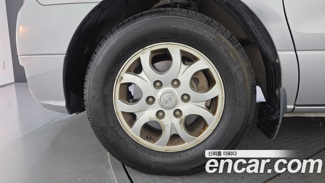 Hyundai Grand Starex 3-Seater VAN CVX Luxury 2014 — фото 5