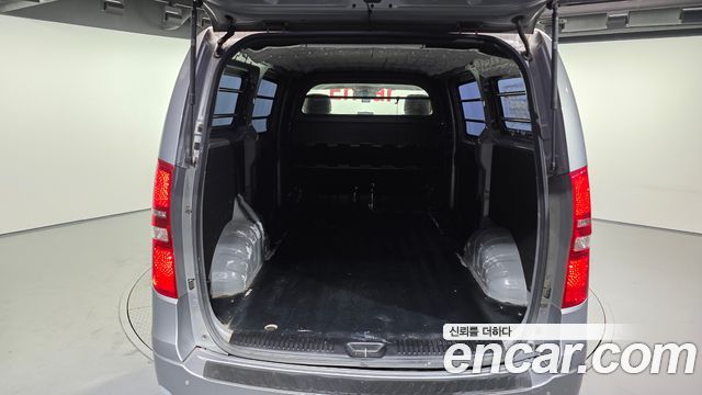 Hyundai Grand Starex 3-Seater VAN CVX Luxury 2014 — фото 20