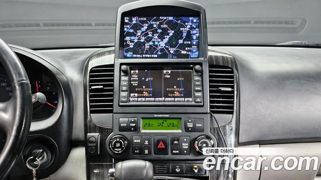 Kia Carnival R New Carnival Limousine President 2013 — фото 14