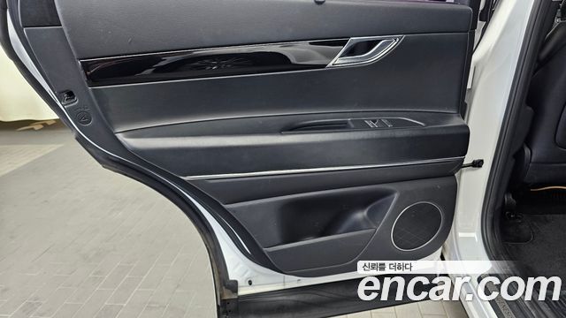 Genesis GV80 3.0 Diesel 2WD 2020 — фото 25