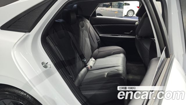 Hyundai Avante Hybrid (CN7) Smart 2023 — фото 11