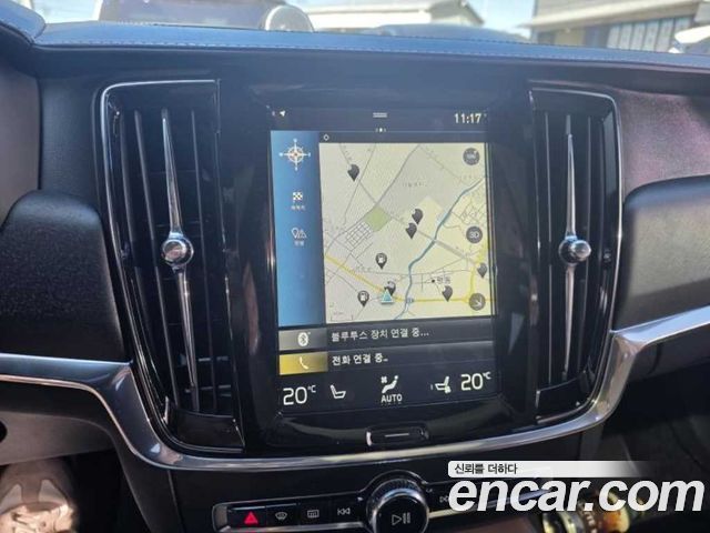 Volvo V90 Cross Country D5 PRO AWD 2017 — фото 8