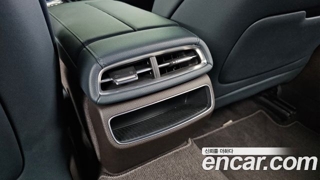 Genesis G80 (RG3) Gasoline 2.5 Turbo 2WD 2022 — фото 31