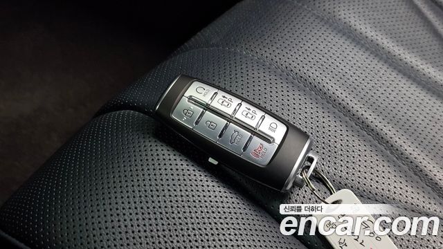 Genesis G80 (RG3) Gasoline 2.5 Turbo 2WD 2022 — фото 32