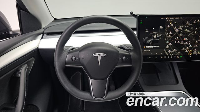Tesla Model Y Long Range AWD 2023 — фото 17