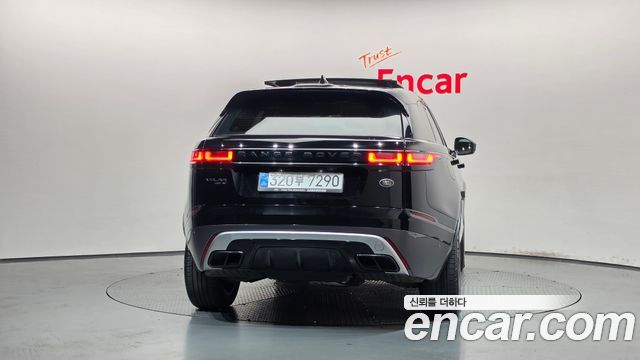 Land Rover Range Rover Velar 3.0 D300 R-Dynamic SE 2018 — фото 4