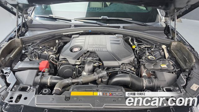 Land Rover Range Rover Velar 3.0 D300 R-Dynamic SE 2018 — фото 6