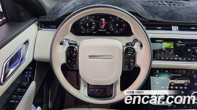 Land Rover Range Rover Velar 3.0 D300 R-Dynamic SE 2018 — фото 13