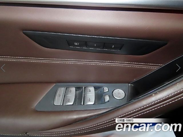 BMW 5 Series (G30) 530i xDrive Luxury Plus 2019 — фото 17