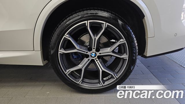 BMW X5 (G05) xDrive 40i M Sport 2025 — фото 21