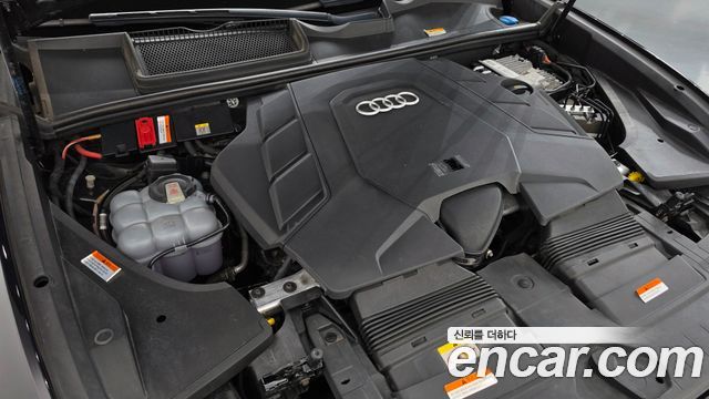 Audi Q8 (4M) 55 TFSI Quattro Premium 2021 — фото 6