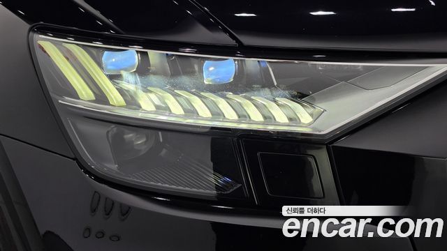 Audi Q8 (4M) 55 TFSI Quattro Premium 2021 — фото 22