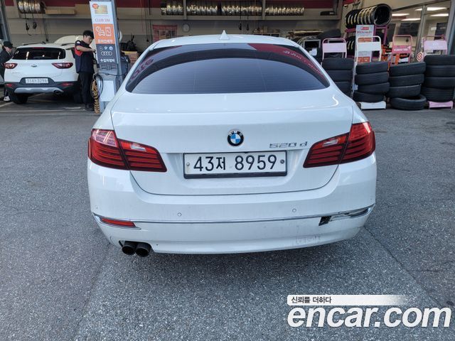 BMW 5 Series (F10) 520d Luxury Plus 2015 — фото 5