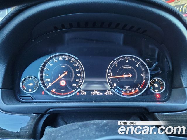 BMW 5 Series (F10) 520d Luxury Plus 2015 — фото 9