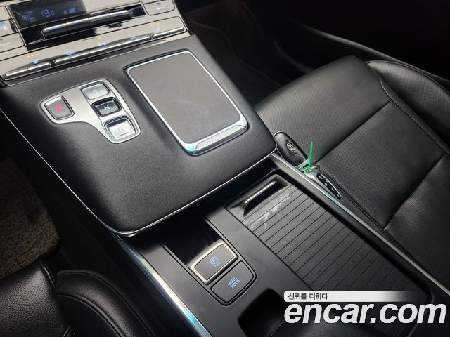Hyundai Grandeur (IG) 3.0 LPi Rent Car Modern 2022 — фото 18