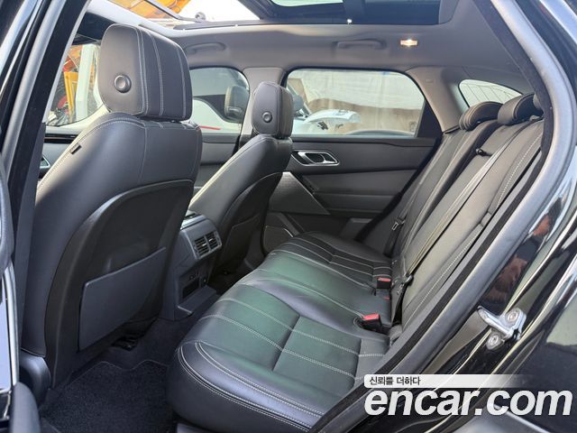 Land Rover Range Rover Velar 2.0 D240 SE 2019 — фото 8