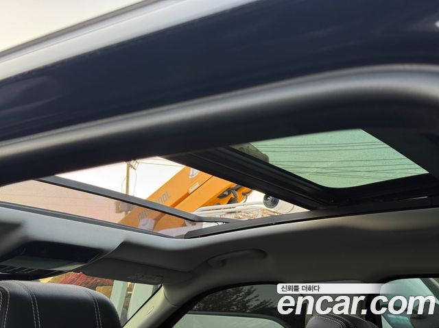Land Rover Range Rover Velar 2.0 D240 SE 2019 — фото 9