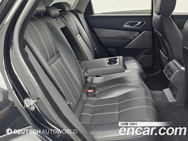 Land Rover Range Rover Velar 2.0 D240 SE 2019 — фото 16