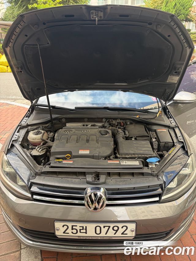 Volkswagen Golf (VII) 2.0 TDI 2016 — фото 6
