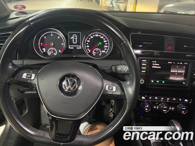 Volkswagen Golf (VII) 2.0 TDI 2016 — фото 8