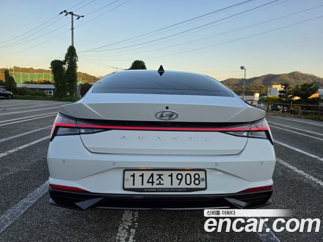 Hyundai Avante (CN7) 1.6 Inspiration 2021 — фото 4