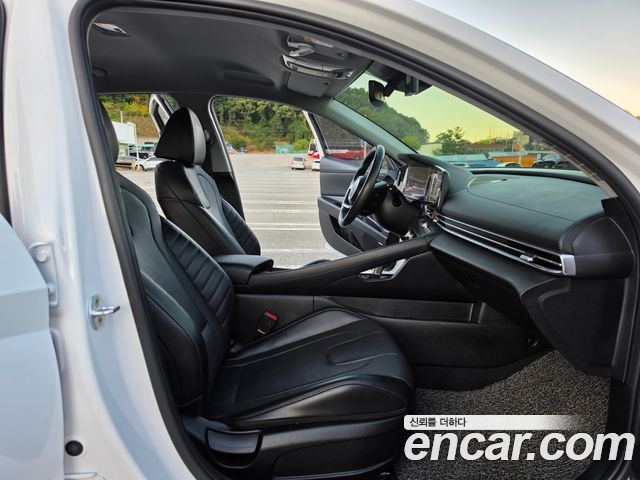 Hyundai Avante (CN7) 1.6 Inspiration 2021 — фото 15