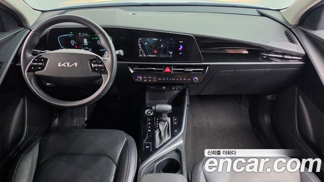 Kia Niro Prestige 2022 — фото 7