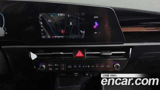 Kia Niro Prestige 2022 — фото 14