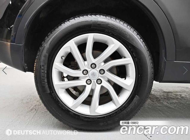 Land Rover Discovery Sport 2.0 TD4 SE 2019 — фото 5
