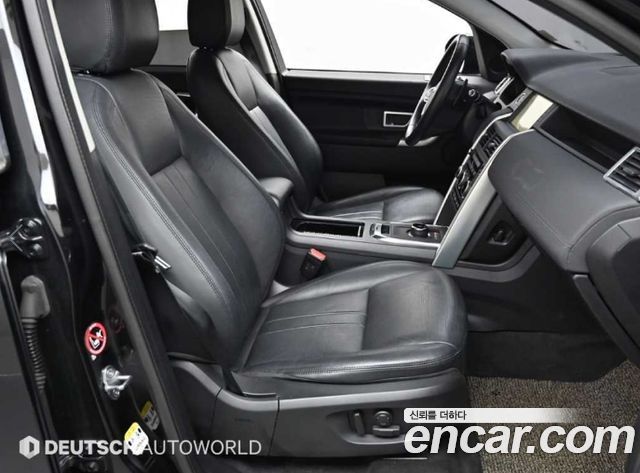 Land Rover Discovery Sport 2.0 TD4 SE 2019 — фото 10