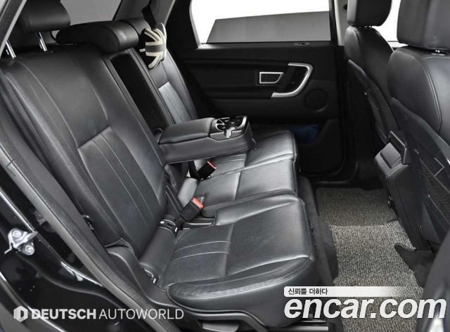 Land Rover Discovery Sport 2.0 TD4 SE 2019 — фото 16