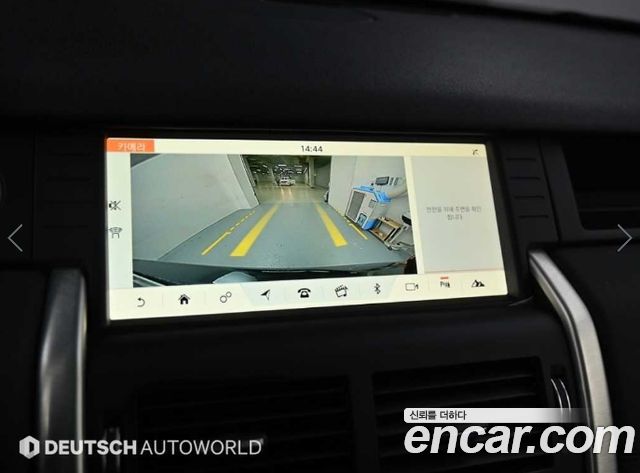 Land Rover Discovery Sport 2.0 TD4 SE 2019 — фото 19