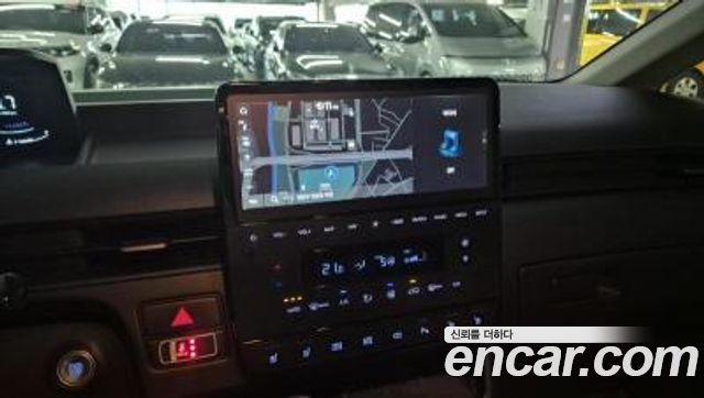 Hyundai Staria Cargo 5-Seater Modern 2025 — фото 5